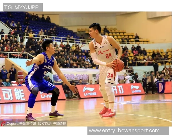 常林的成长之路：从篮球新星到职业生涯的辉煌历程